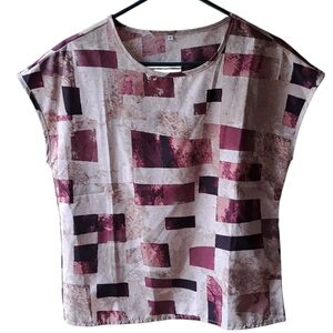 NWOT Abstract Patterned Women's Top
